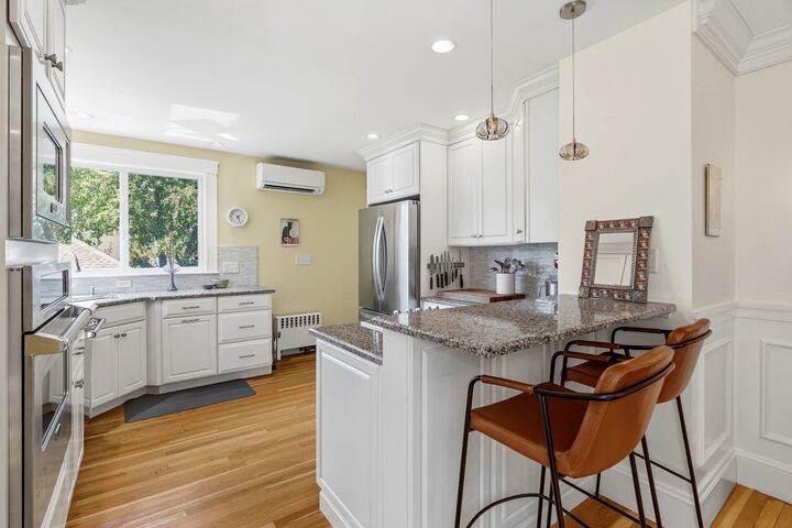 Property Photo:  46 Slade St 46  MA 02478 
