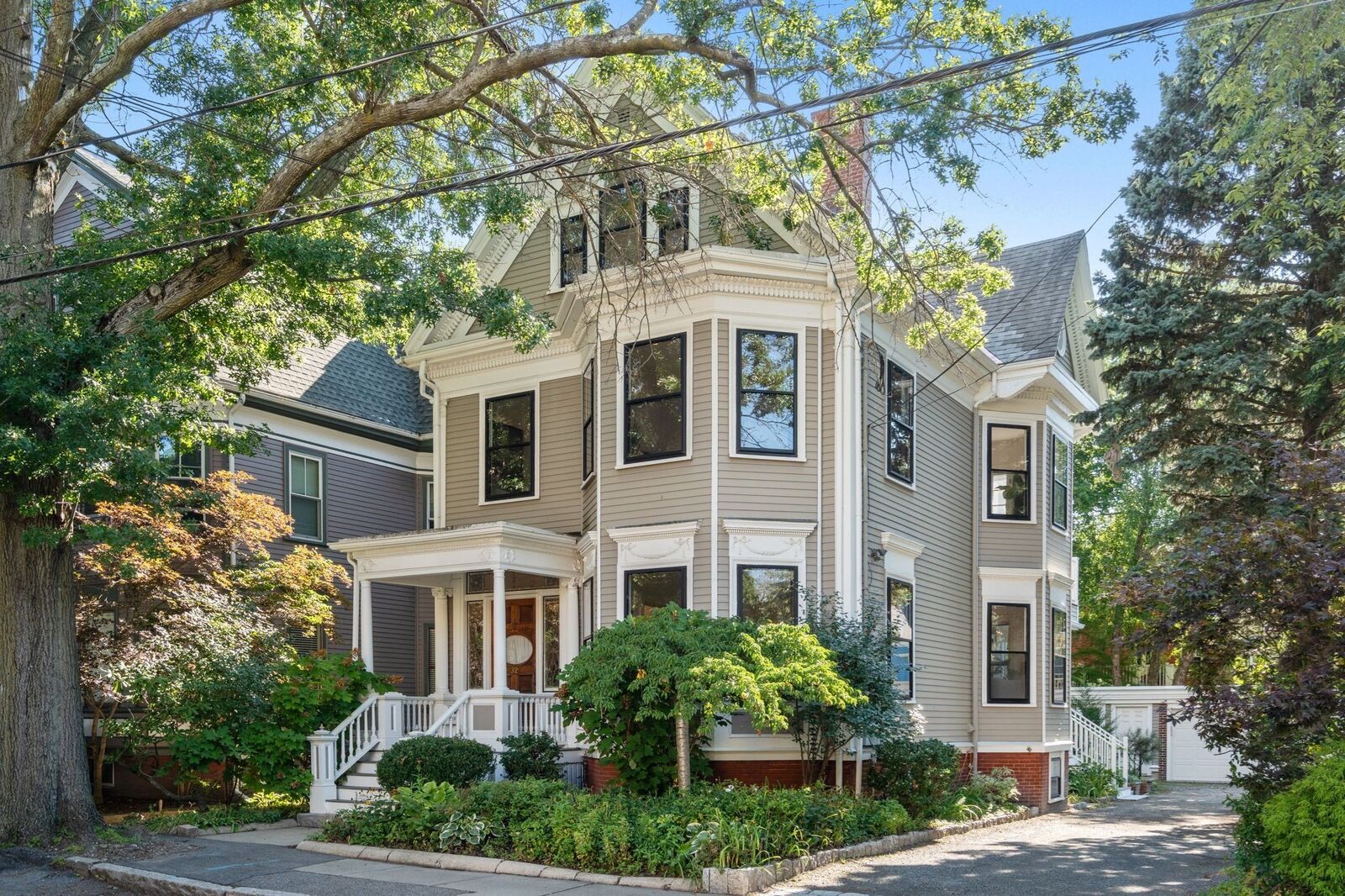 Property Photo: 32 Fayette Street MA 02139