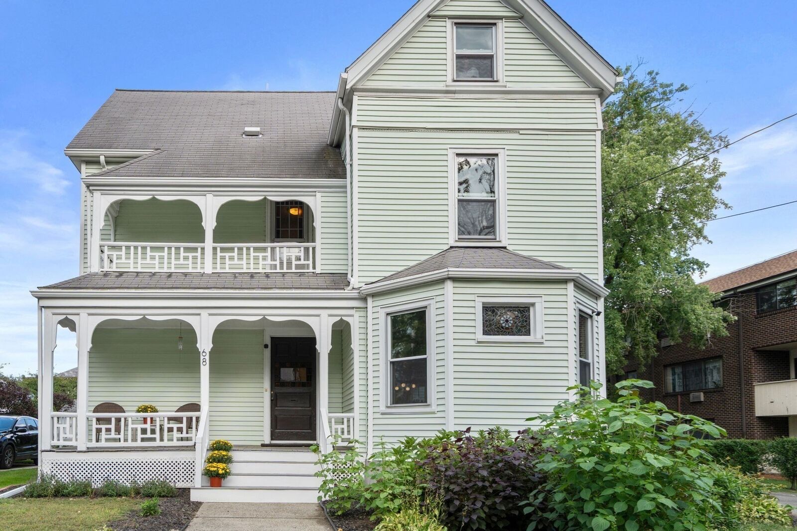 Property Photo:  68 Brooks Avenue  MA 02460 