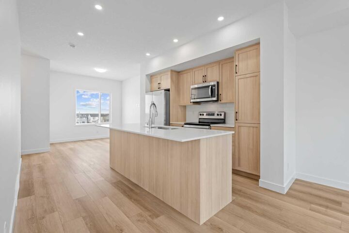 Property Photo: 25 Wildwoods Court SW 1306 AB T4B 5V7