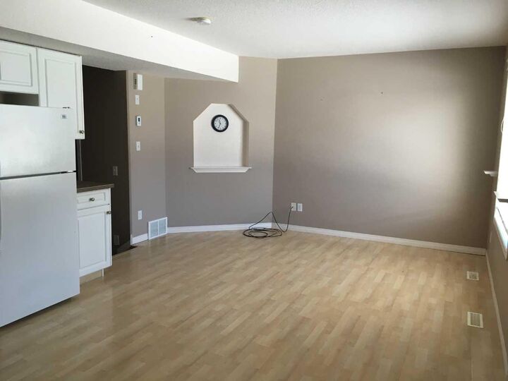 Property Photo: 10150 121 Avenue 203 AB T8V 8H2