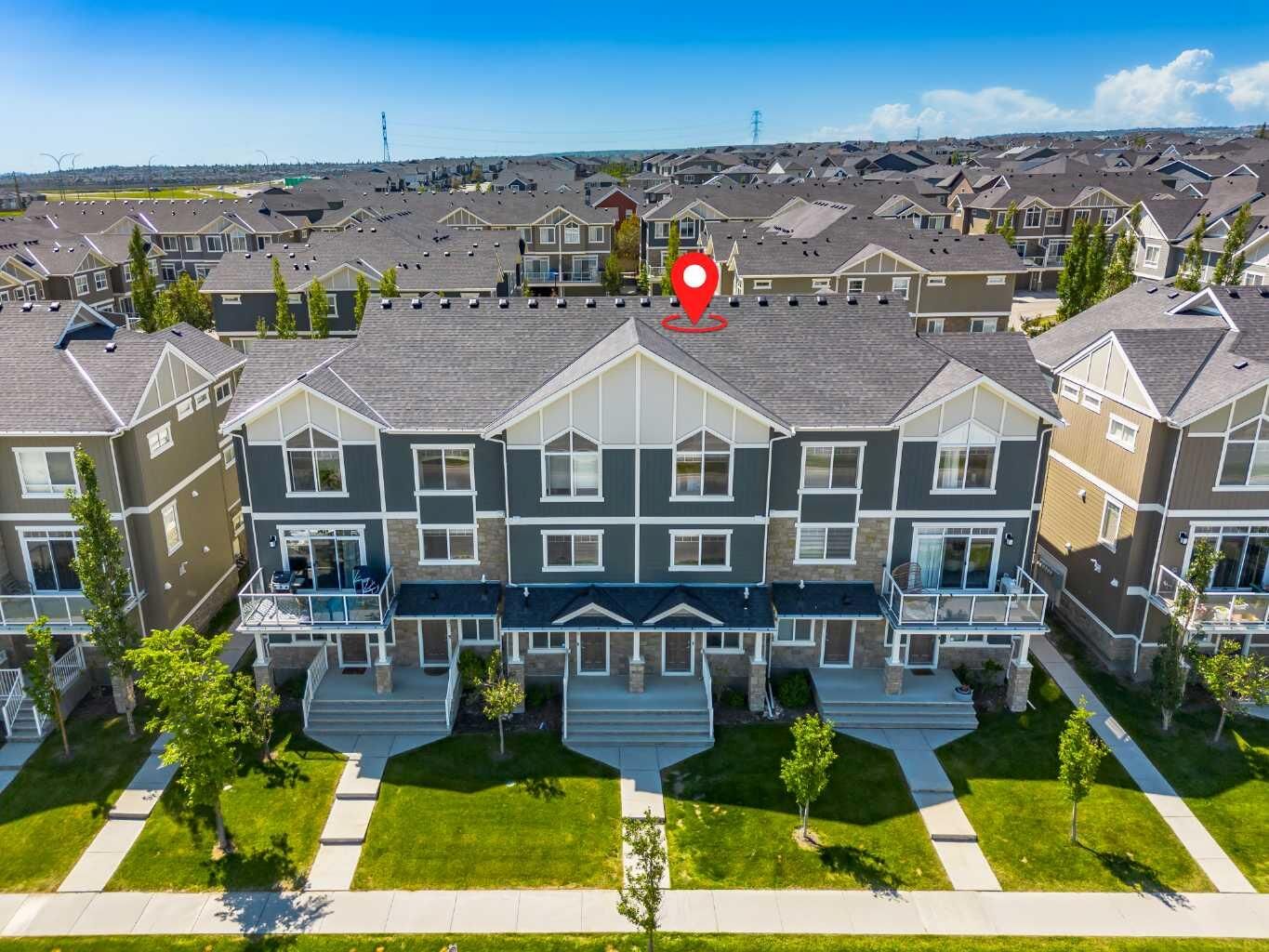 Property Photo:  1531 Symons Valley Parkway NW  AB T3P 0R8 