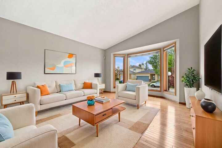 Property Photo:  361 Santana Bay NW  AB T3K 3N6 