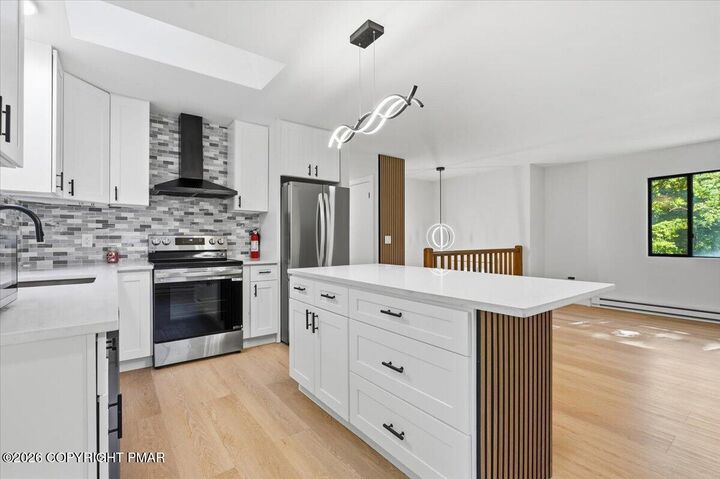 Property Photo: 95 Meckesville Road PA 18210