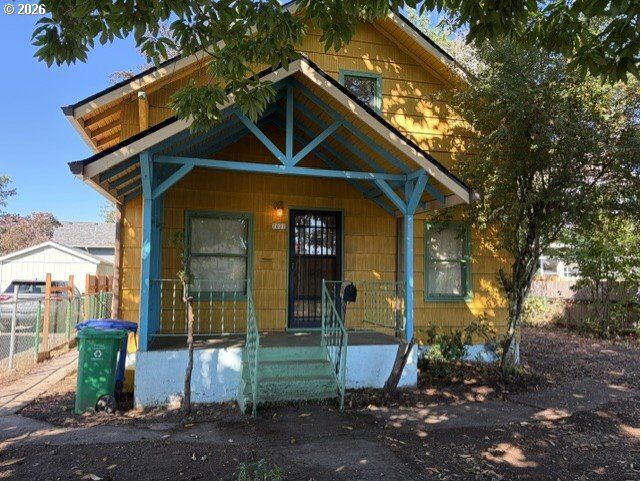 Property Photo:  7021 SE 87th Ave  OR 97266 