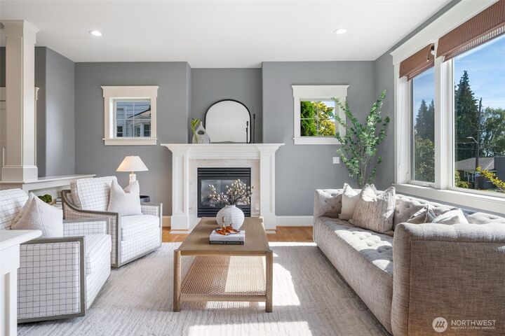 Property Photo: 6008 Oberlin Avenue NE WA 98115