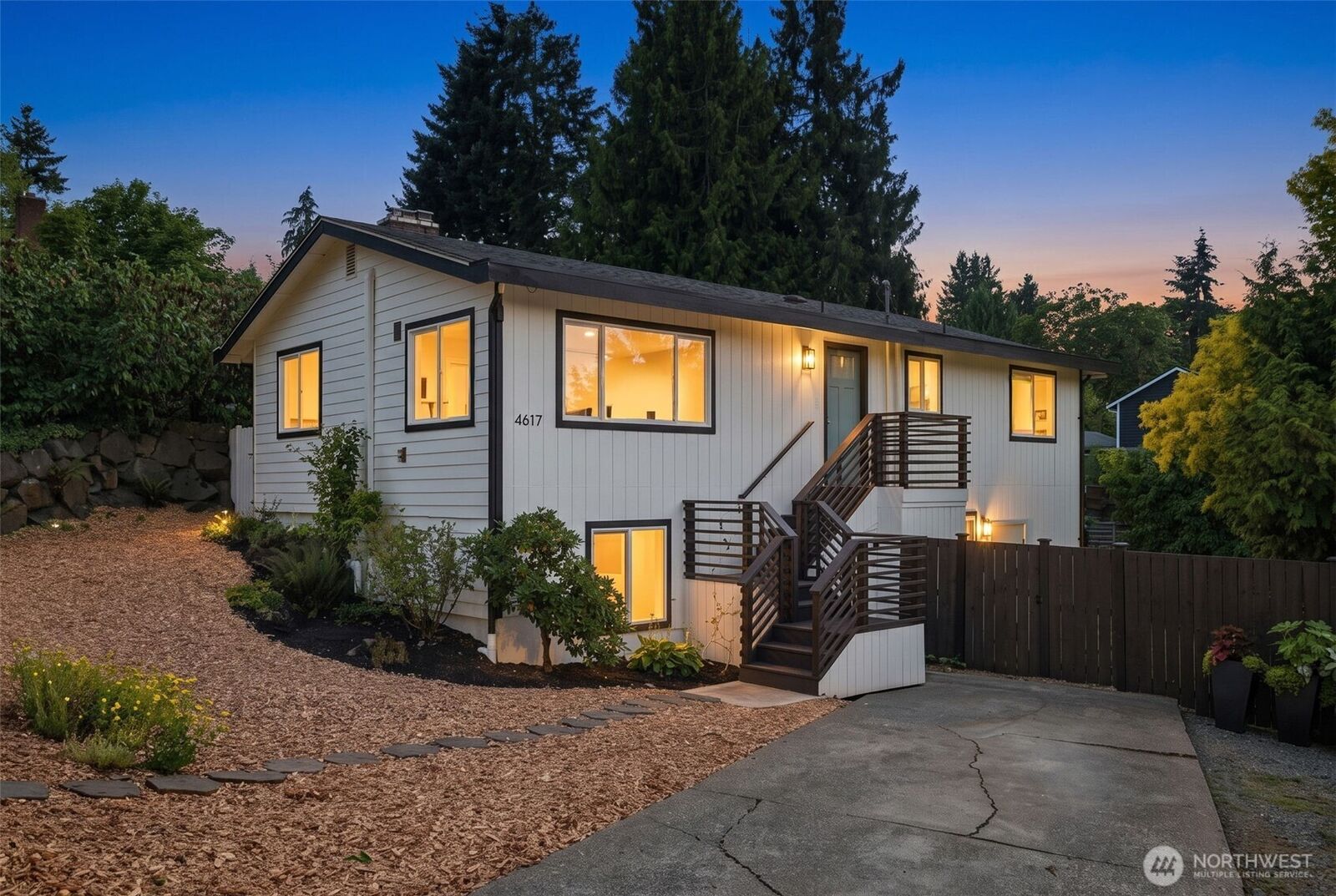 Property Photo: 4617 47th Avenue S WA 98118