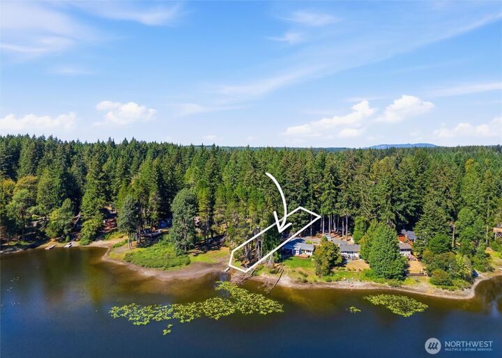 Property Photo: 14320 Englewood Dr NW Drive NW WA 98329