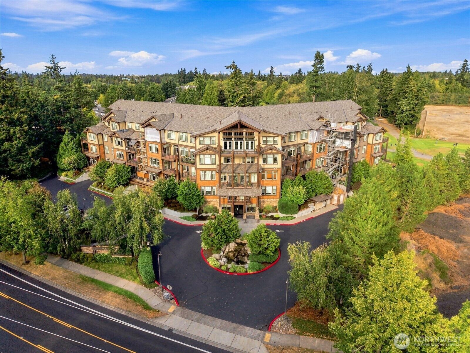Property Photo:  11801  Harbour Pointe Boulevard 204  WA 98275 