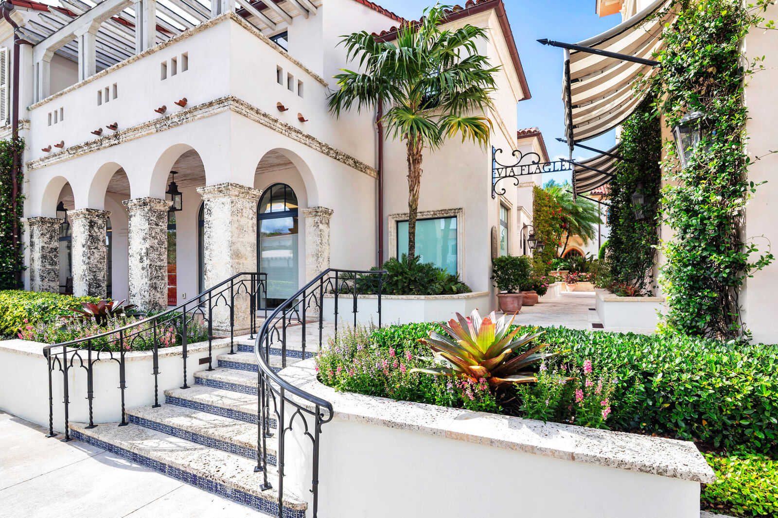 Property Photo:  5 Via Flagler  FL 33480 