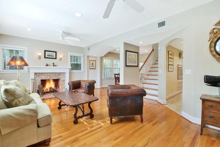 Property Photo:  607 Flamingo Drive  FL 33401 