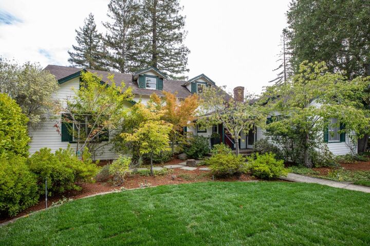 Property Photo:  604 Tennyson Avenue  CA 94301 