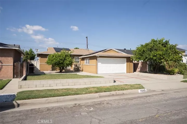 Property Photo: 11645 Faculty Dr CA 90650