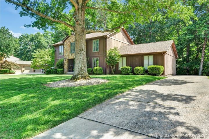 Property Photo:  113 Brandywynne Lane  IN 47150 