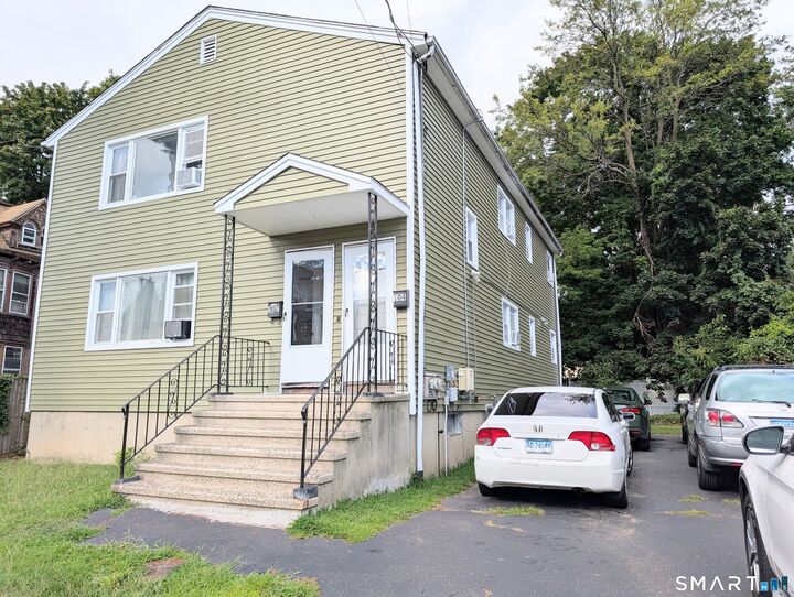 Property Photo:  102 Lenox Avenue  CT 06605 