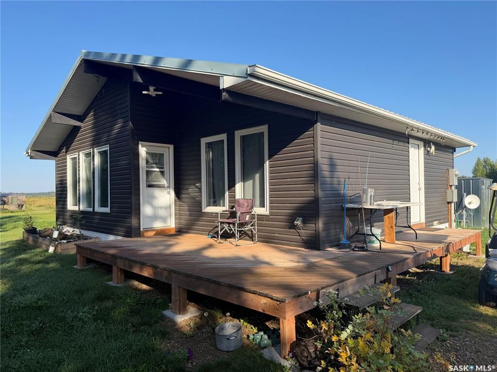 Property Photo:  6 Ivory Drive  SK S0J 0E0 