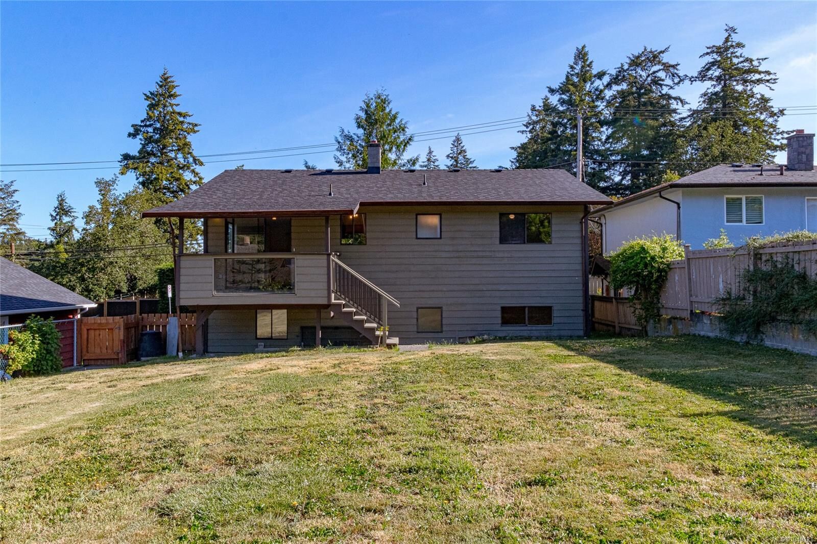 Property Photo:  1389 Hastings St  BC V8Z 2W6 
