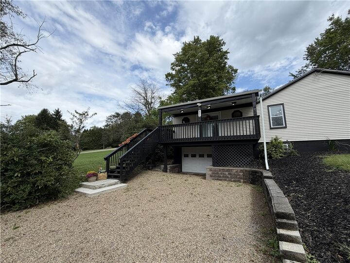 Property Photo: 2211 Saxonburg Blvd PA 15024