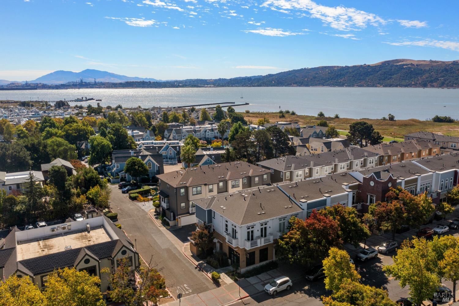 Property Photo: 334 1st Street CA 94510