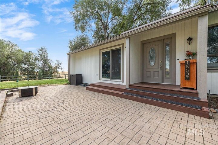 Property Photo: 18507 Goodson Road ID 83607