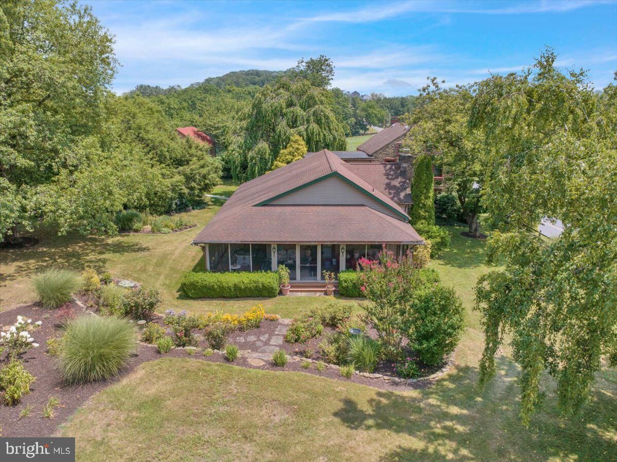 Property Photo:  9603 Red Road  PA 19529 