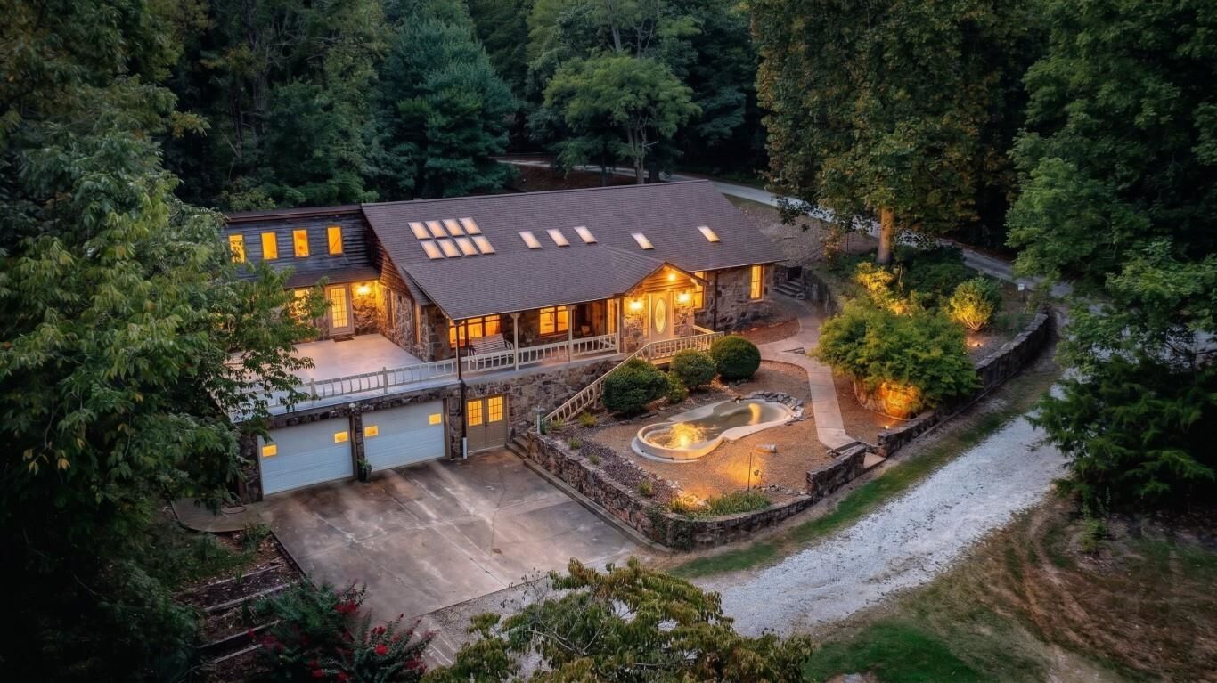 Property Photo: 1223 Eagle Point Road AR 72560