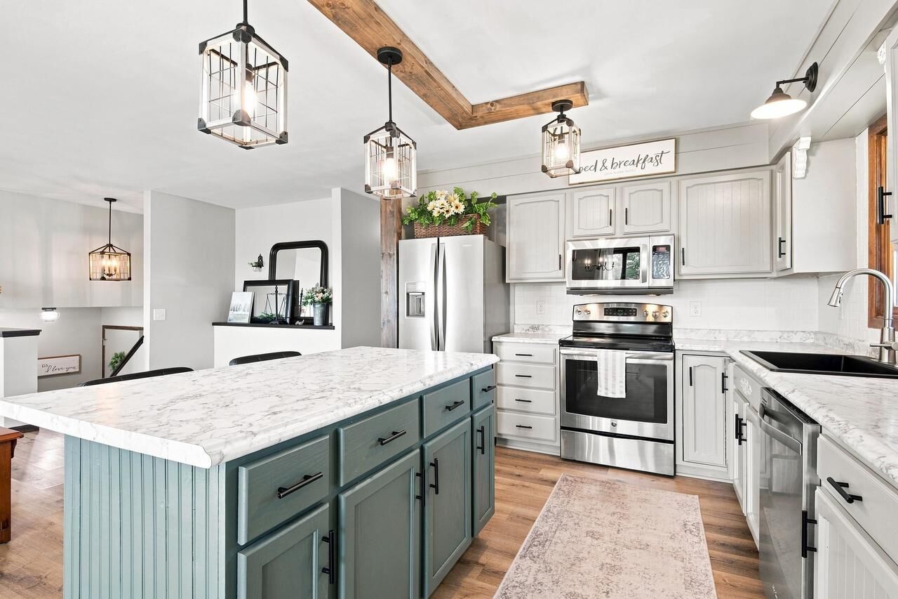 Property Photo: 1601 S Lincoln Avenue WI 54449