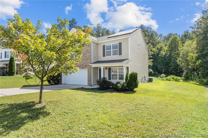 Property Photo: 422 Botanical Court NC 28323