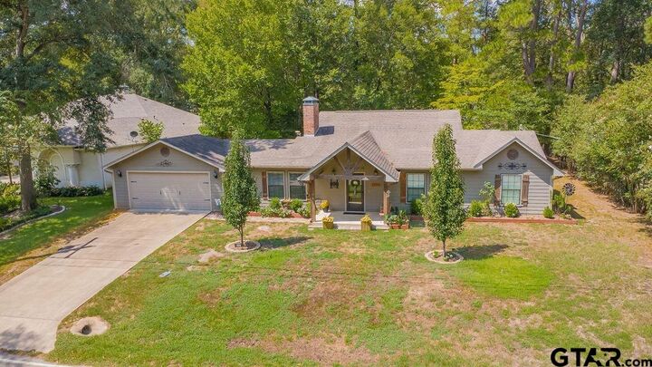 Property Photo: 640 Northgate TX 75771