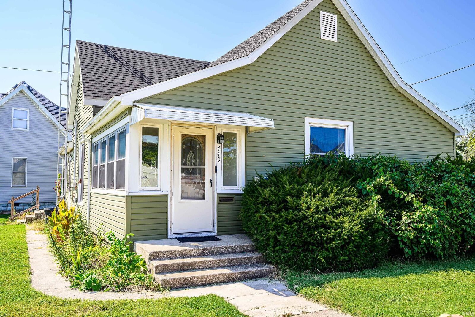 Property Photo:  449 N 7th St Common  IN 47446 