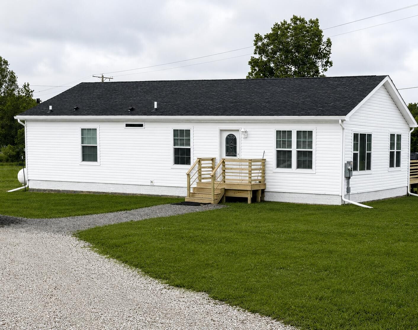 Property Photo:  817 Hammont Street  MI 48867 