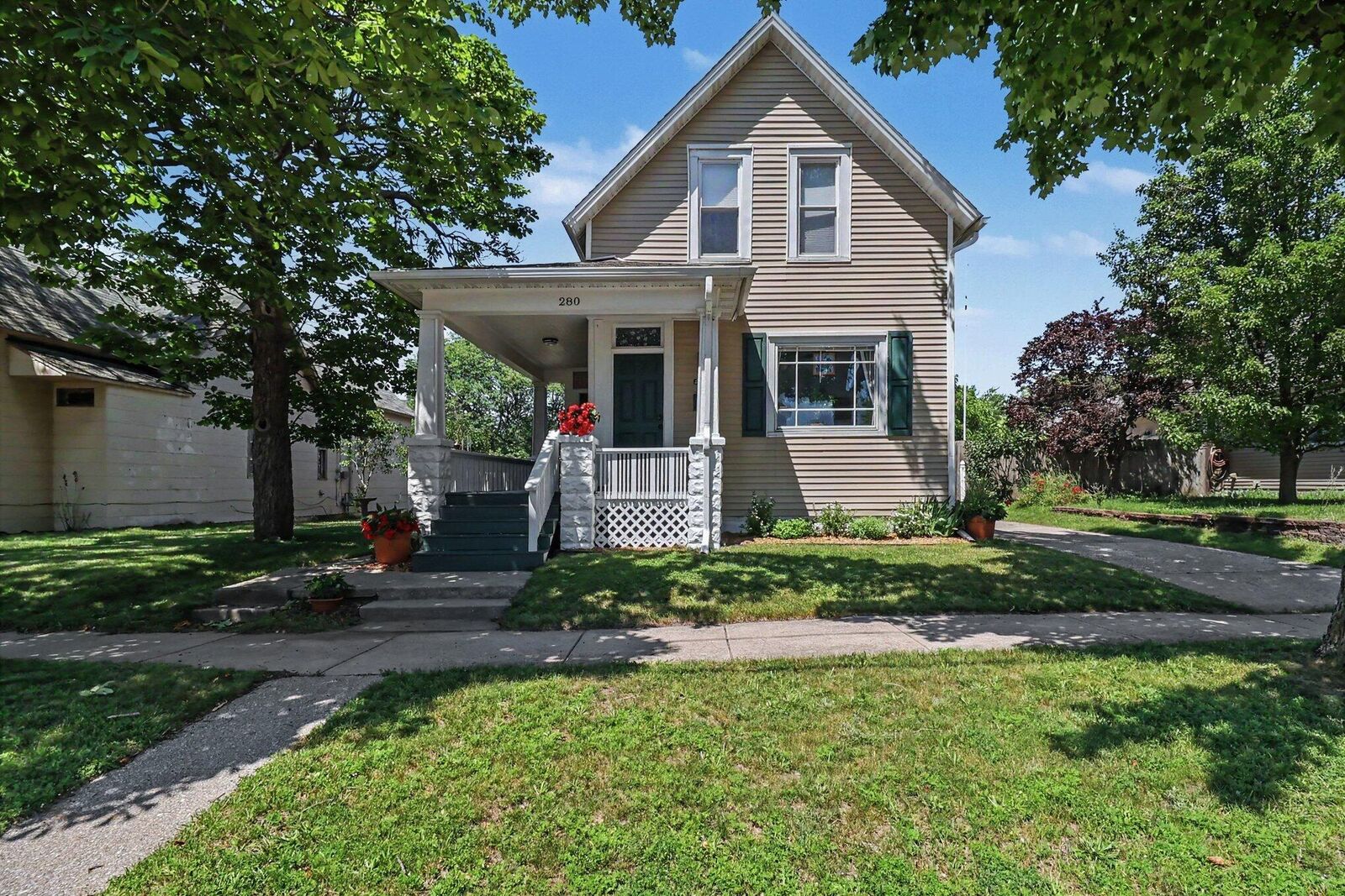 Property Photo: 280 7th Street MI 49660