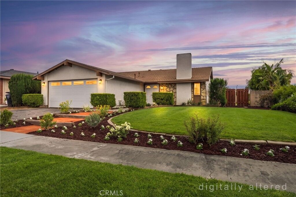 Property Photo: 17342 Glasgow Circle CA 92886