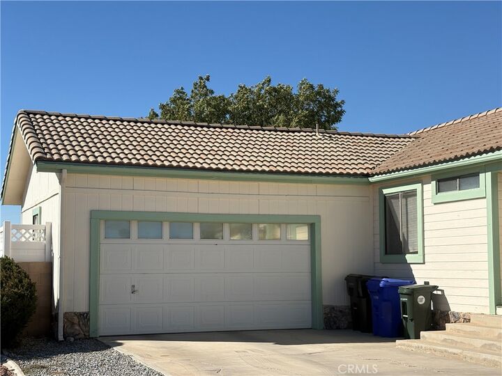 Property Photo:  22241 Nisqually Road 19  CA 92308 