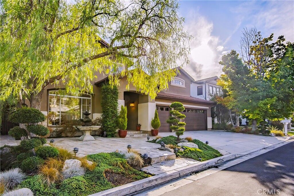 Property Photo: 17 Roadrunner Court CA 92679
