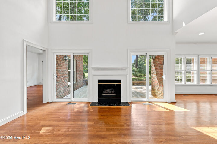 Property Photo:  1103 Devonshire Drive  NC 28562 