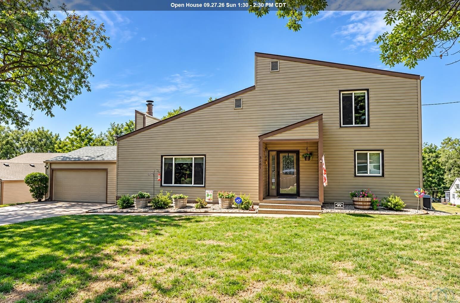 Property Photo:  3463 Lindenwood St  IA 51104 