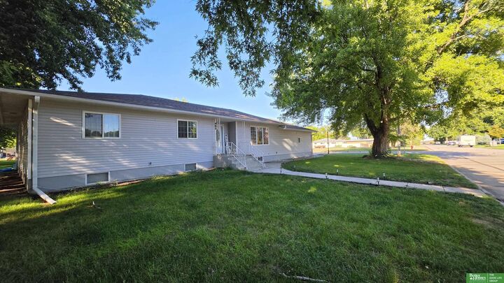 Property Photo:  463 G Street  NE 68843-0000 