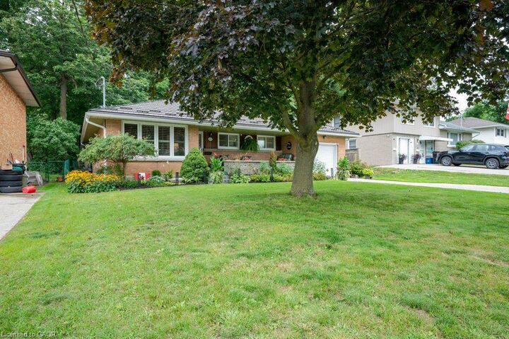 Property Photo: 417 Edwin Street ON N2H 4P7