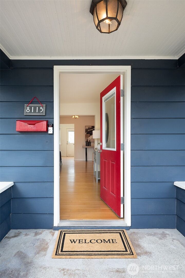 Property Photo:  8115  12th Avenue SW  WA 98106 