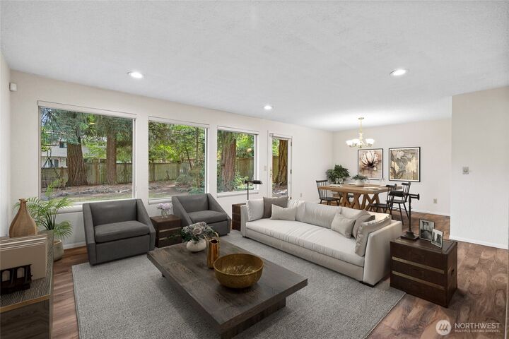 Property Photo: 26312 Woodland Way S WA 98030