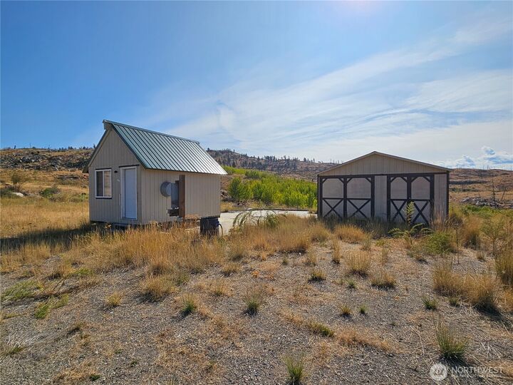 Property Photo: 84 Allen Drive WA 98844