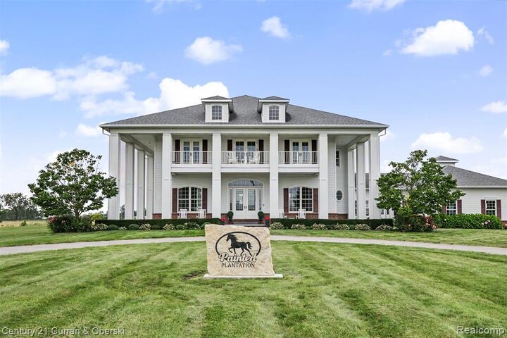 Property Photo:  7591 Strong Road  MI 48166 
