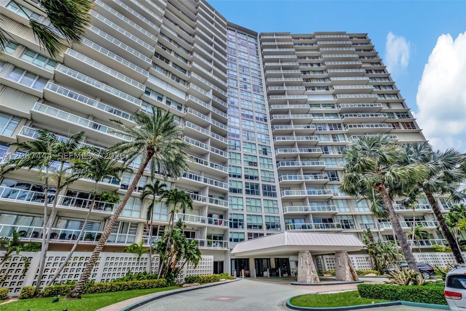 Property Photo: 2451 Brickell Ave 12G FL 33129