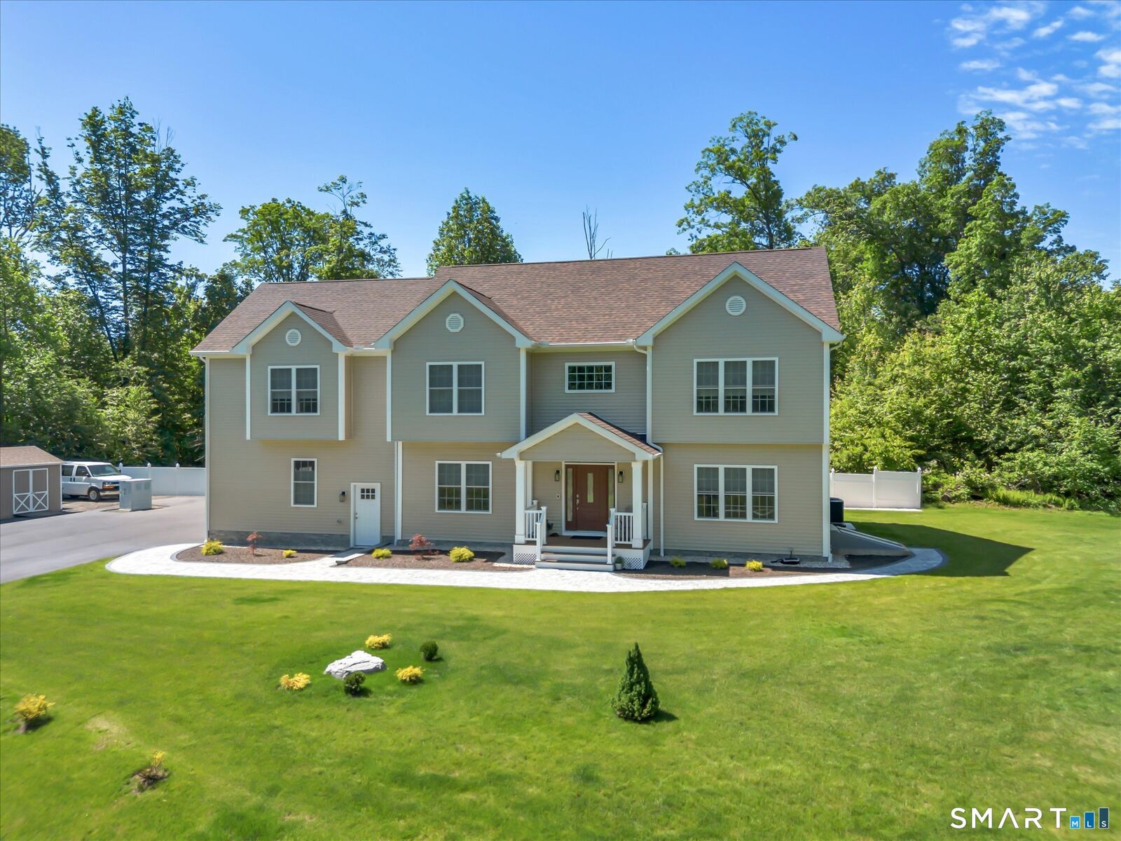 Property Photo:  170 Birchwood Drive  CT 06518 