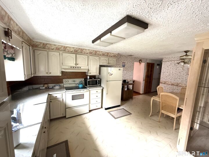 Property Photo:  149 Kathrine Drive  CT 06514 