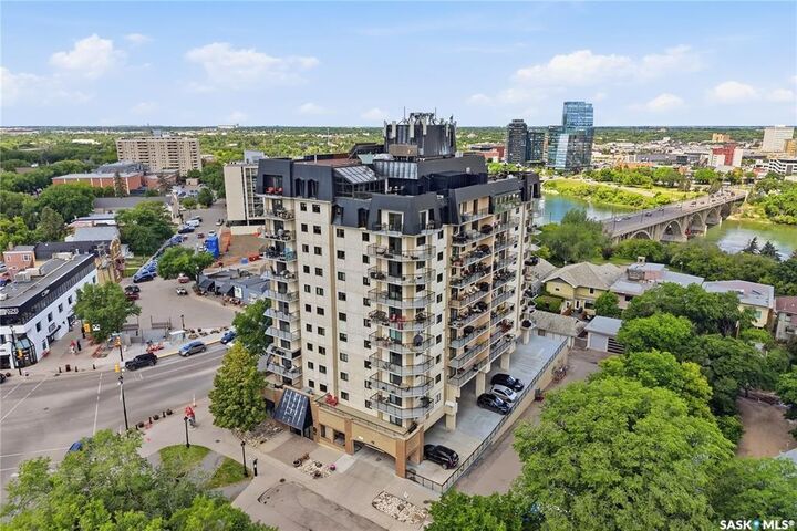 Property Photo:  611 University Drive 506  SK S7N 3Z1 