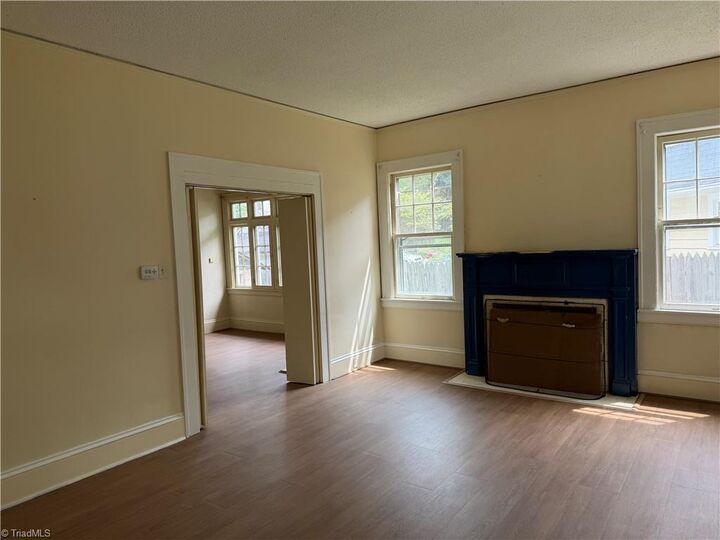 Property Photo:  7 Park Boulevard  NC 27127 