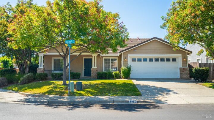 Property Photo: 600 Boone Drive CA 95687