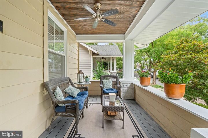 Property Photo:  16 E Walnut Street E  VA 22301 